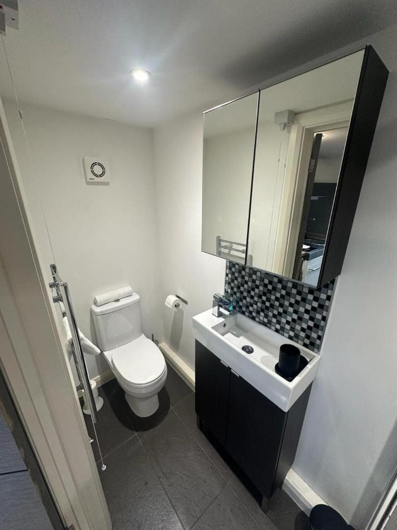 Chic & Trendy Studio Cardiff Eksteriør bilde